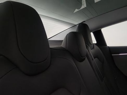 Used 2025 Tesla Model 3 RWD image 37