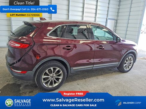 Used 2017 Lincoln MKC Select w/ Select Plus Package AWD/4WD image 4