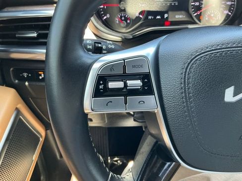Used 2022 Kia Telluride SX w/ Towing Package FWD image 24