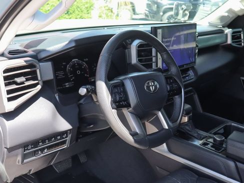 Used 2024 Toyota Tundra Limited AWD/4WD image 23
