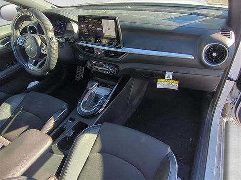 Used 2023 Kia Forte GT-Line w/ GT-Line Technology Package image 21