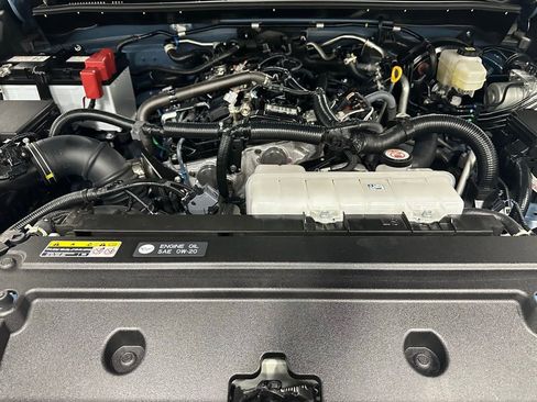 Used 2025 Toyota 4Runner TRD Off-Road AWD/4WD image 67