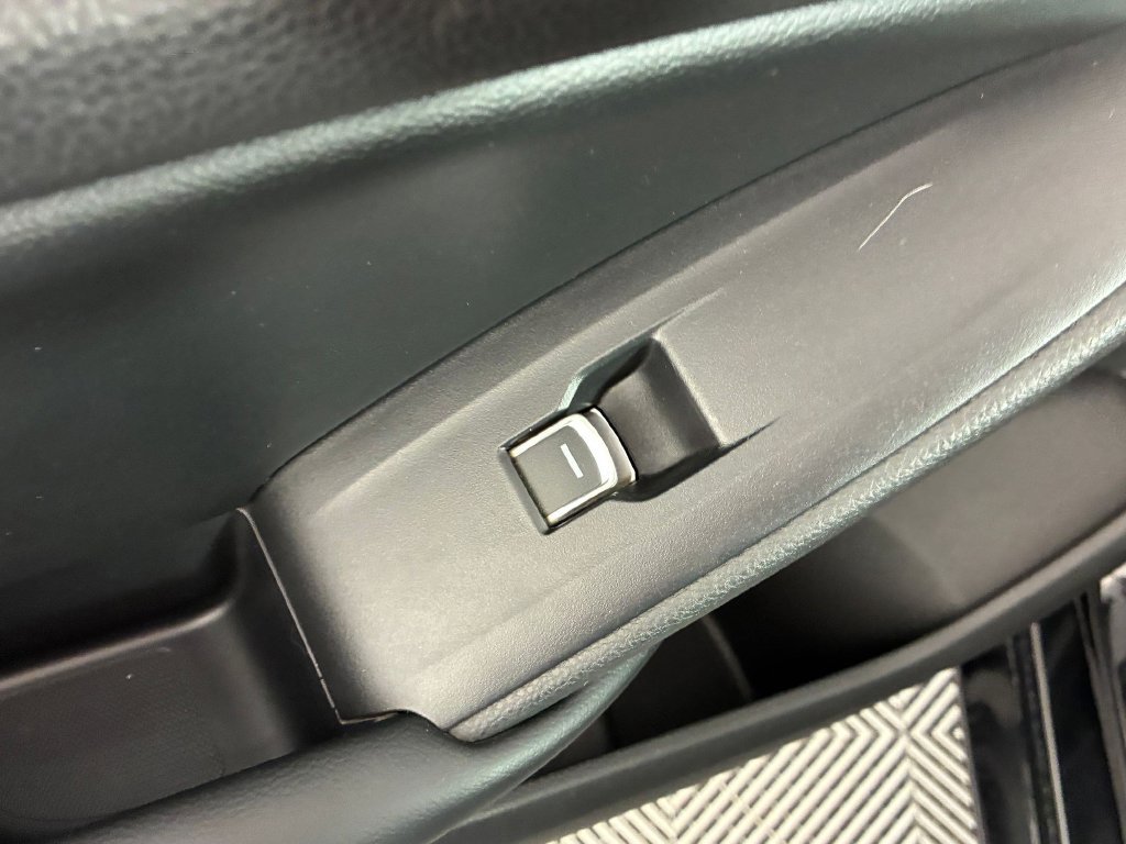 Used 2018 Honda Accord Sport image 28