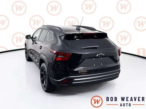 New 2026 Chevrolet Trax LT w/ Driver Confidence Package FWD image 6