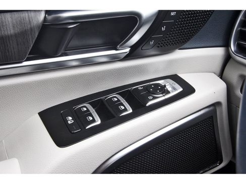 Used 2023 Kia Telluride SX AWD/4WD image 22