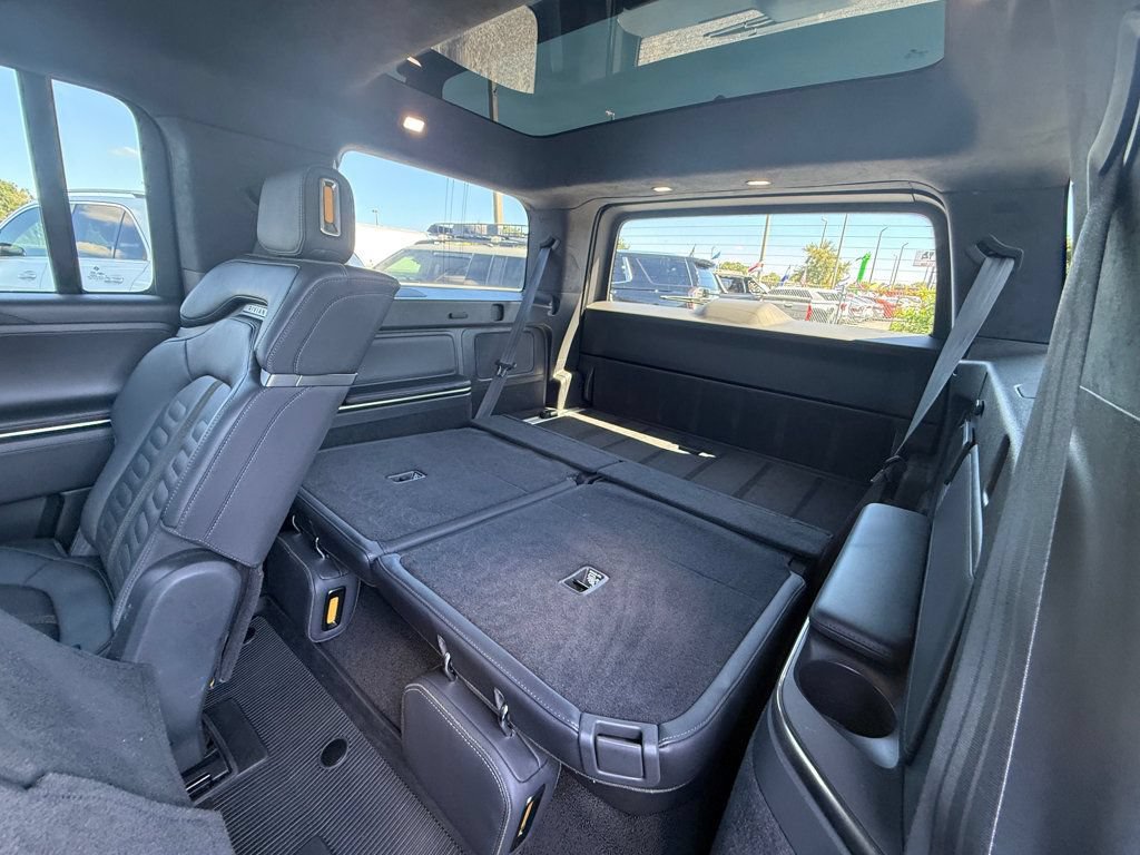 Used 2022 Rivian R1S Launch Edition Quad AWD/4WD image 24