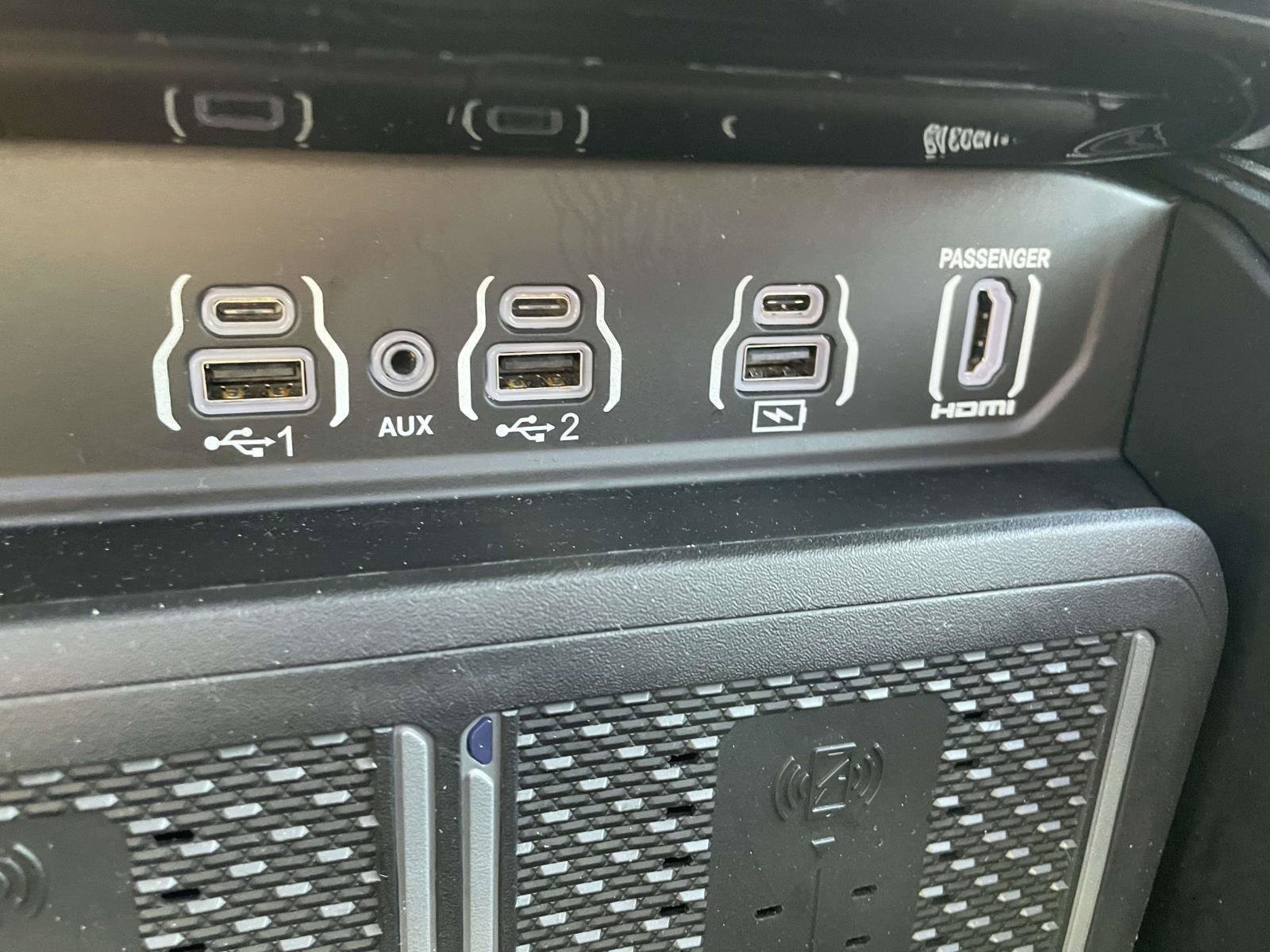 Used 2026 RAM 1500 Tungsten w/ Trailer Tow Group AWD/4WD image 4