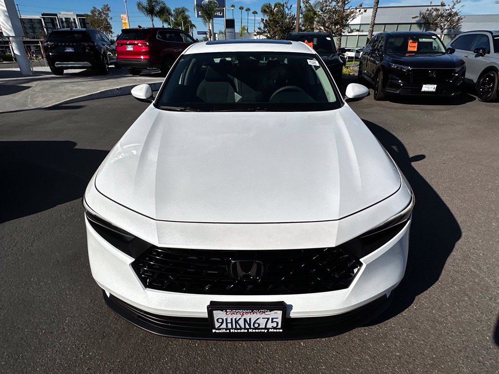 Used 2023 Honda Accord EX image 3