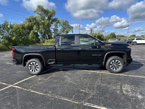 New 2025 Chevrolet Silverado 2500 Custom w/ Custom Value Package image 4