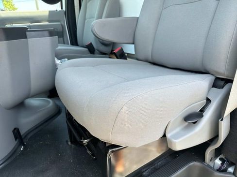 New 2024 Ford E-450 and Econoline 450 Super Duty w/ Driver's Safety Package image 18