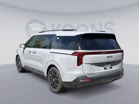 New 2026 Kia Carnival SX Prestige FWD image 4