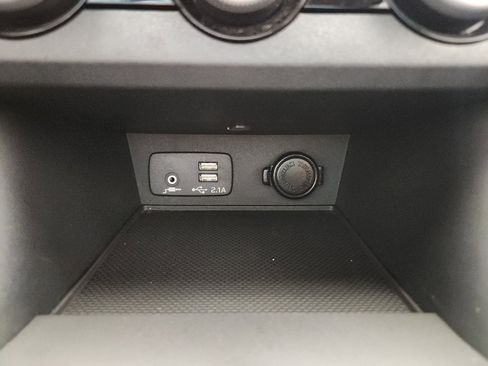 Used 2020 Subaru Crosstrek 2.0i Limited w/ Moonroof Package image 25