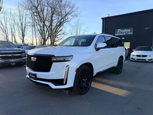 Used 2021 Cadillac Escalade Sport Platinum w/ LPO, ONYX Package image 1