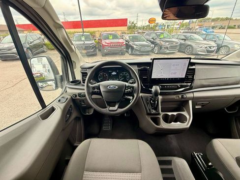 Used 2024 Ford Transit 350 XLT RWD image 16