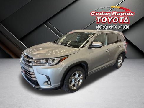 Used 2019 Toyota Highlander Limited image 4