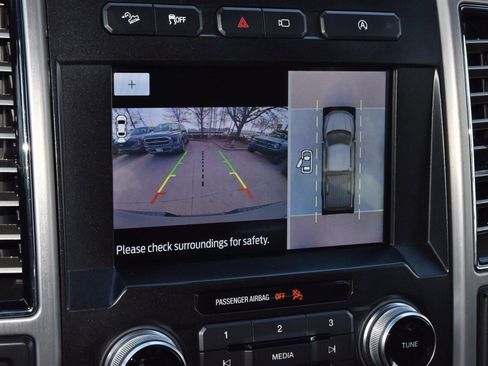 Used 2020 Ford F150 Platinum w/ Equipment Group 701A Luxury image 28