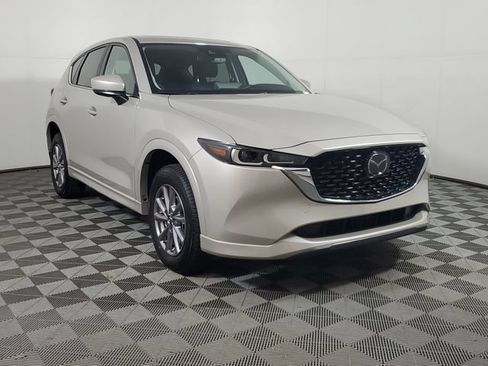 Used 2025 MAZDA CX-5 AWD 2.5 S w/ Preferred Package image 3