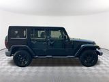 Used 2014 Jeep Wrangler Unlimited Sahara image 4