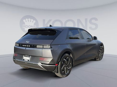 Certified 2024 Hyundai Ioniq 5 SEL RWD image 7