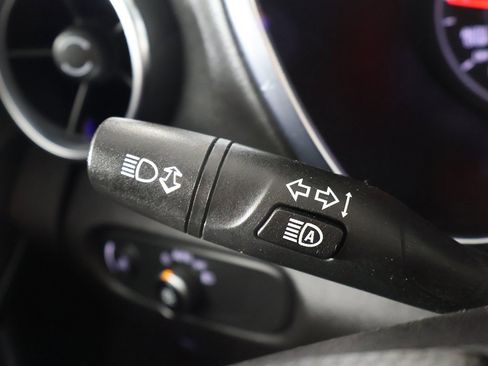 Used 2024 Chevrolet Blazer LT w/ Convenience Package image 35