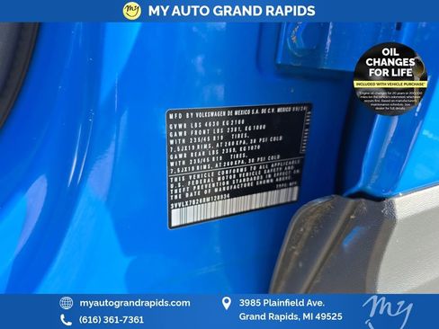 Used 2024 Volkswagen Taos SE image 35