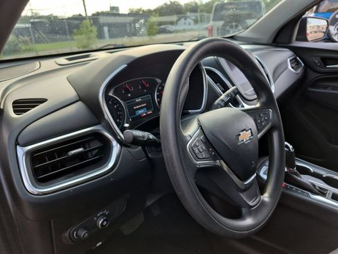 Used 2021 Chevrolet Equinox LT AWD/4WD image 11