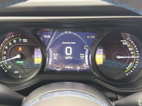 Used 2024 Jeep Wrangler High Altitude image 29