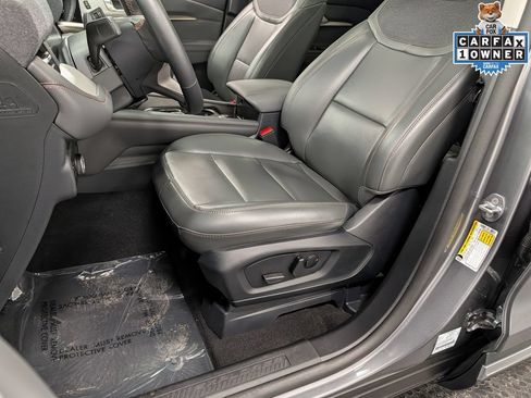 Used 2025 Ford Explorer Active w/ Active Comfort Package AWD/4WD image 14