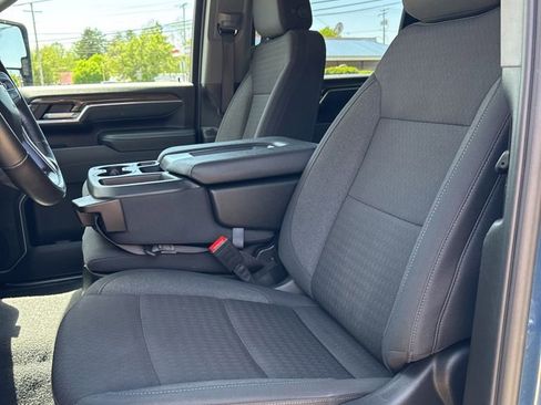 Used 2025 Chevrolet Silverado 2500 LT w/ Convenience Package AWD/4WD image 24