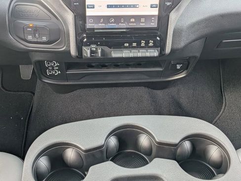 New 2026 RAM 3500 Tradesman AWD/4WD image 18