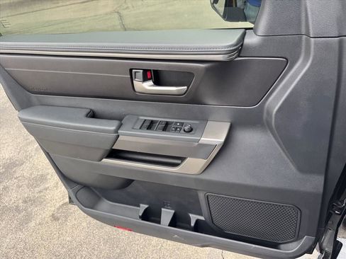 Used 2022 Toyota Tundra SR5 image 16