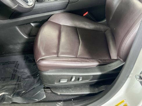 Used 2021 Cadillac XT6 Premium Luxury image 19