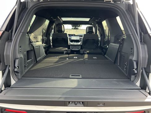 New 2026 Ford Expedition Tremor image 64