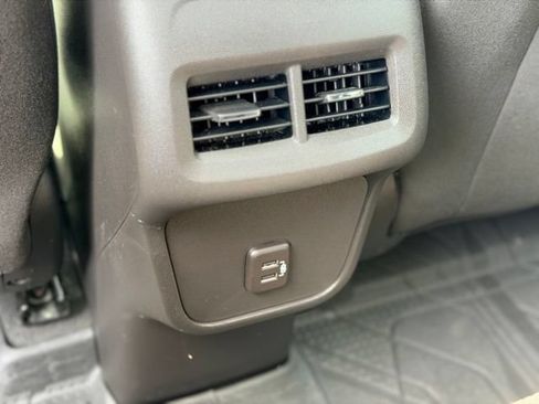 Used 2024 Chevrolet Equinox LT w/ LPO, Floor Liner Package AWD/4WD image 25