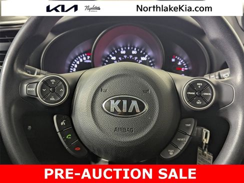 Used 2016 Kia Soul image 16