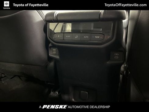 Certified 2024 Toyota Grand Highlander XLE image 8