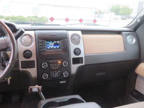 Used 2013 Ford F150 XLT w/ Luxury Equipment Group image 39