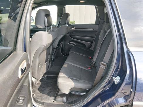 Used 2014 Jeep Grand Cherokee Laredo w/ Quick Order Package 23E AWD/4WD image 12