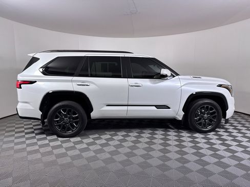 Used 2024 Toyota Sequoia Platinum image 12