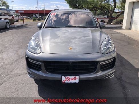 Used 2016 Porsche Cayenne GTS w/ Premium Package Plus AWD/4WD image 3