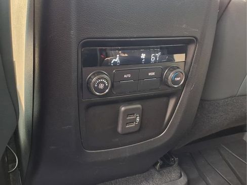 Certified 2024 Buick Enclave Essence w/ Sport Touring Edition FWD image 20