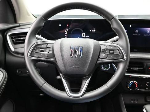 Used 2025 Buick Encore GX Preferred AWD/4WD image 21