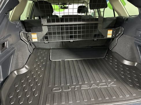 Certified 2023 Subaru Outback Premium image 13