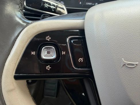 Used 2020 Lincoln Corsair AWD w/ Equipment Group 101A image 13