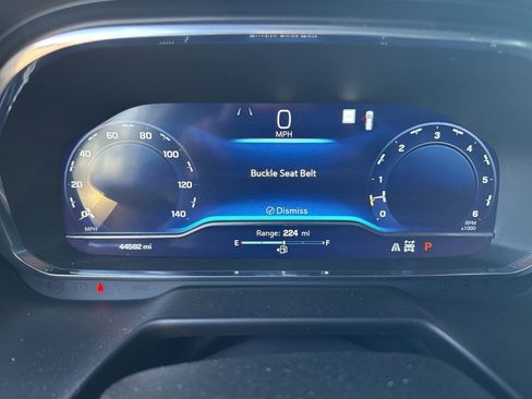 Used 2022 Chevrolet Suburban Z71 image 22