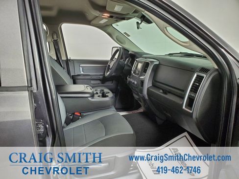 Used 2024 RAM 1500 Classic SLT image 33