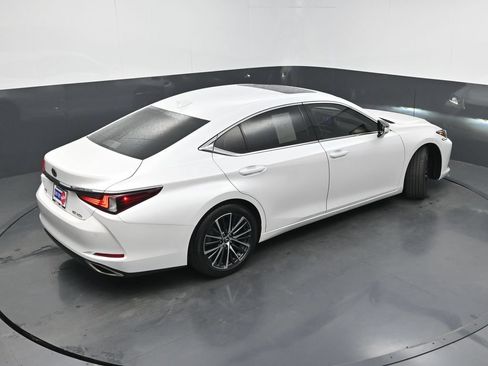 Used 2023 Lexus ES 350 w/ Premium Package FWD image 34