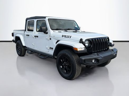 Used 2022 Jeep Gladiator Sport image 1