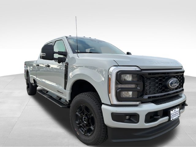 New 2026 Ford F250 XL w/ STX Appearance Package AWD/4WD image 9