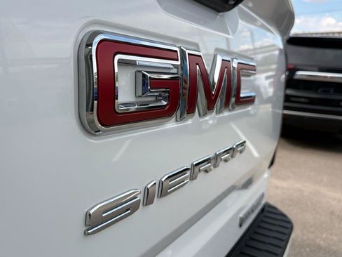 Used 2025 GMC Sierra 1500 Elevation AWD/4WD image 12